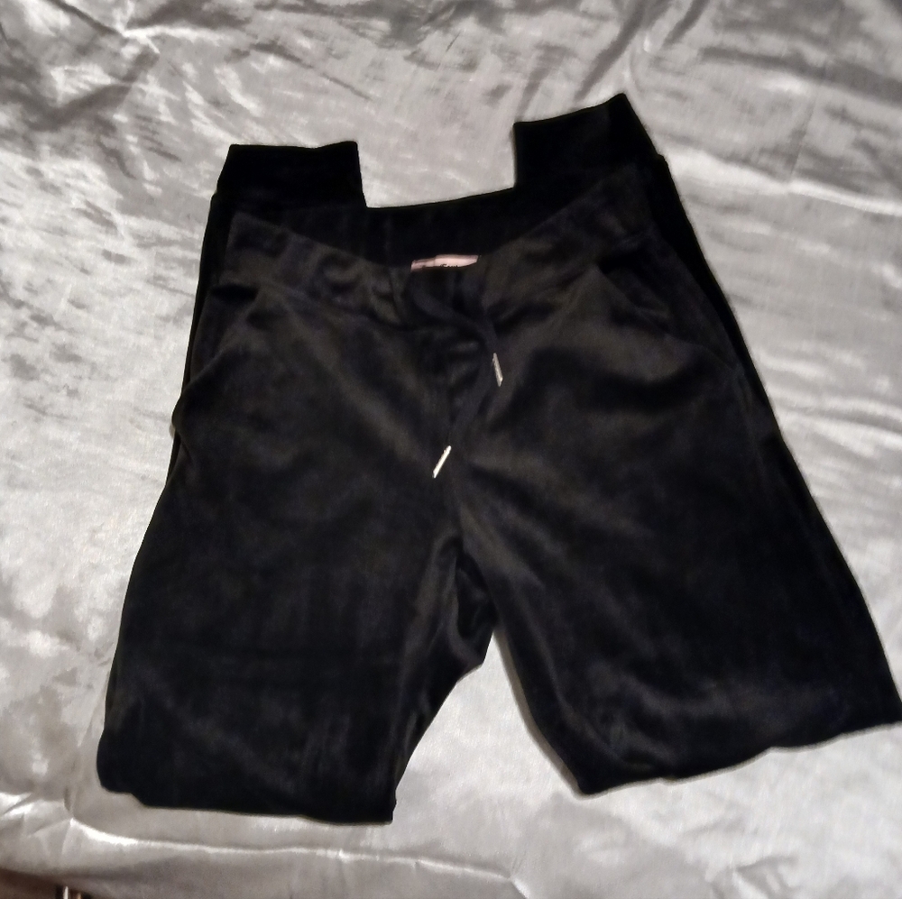 Juicy Couture Track Suit - Picture 13 of 15